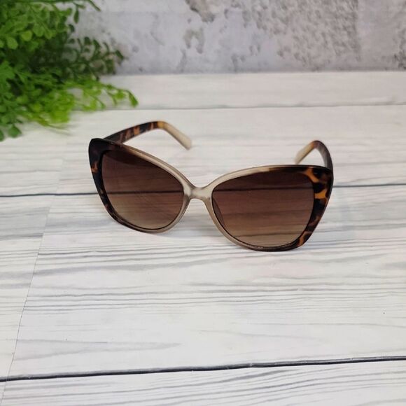 Unbranded Stylish Tortoise Shell Womens Sunglasses - Picture 1 of 7
